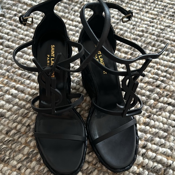 Saint Laurent Used 

Saint Laurent Cassandra Wedge Espadrilles - Picture 5 of 8